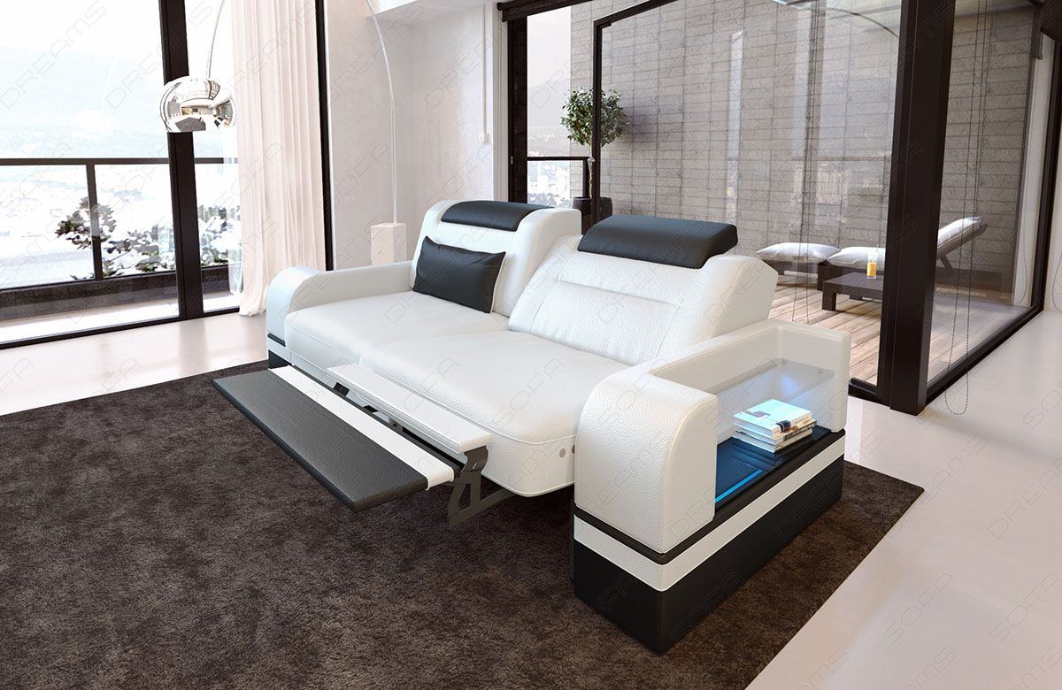 Ledercouch Zweisitzer Parma in weiß - grau - Die LED Beleuchtung, USB Anschluss und Relaxfunktion sind optional erhältlich.