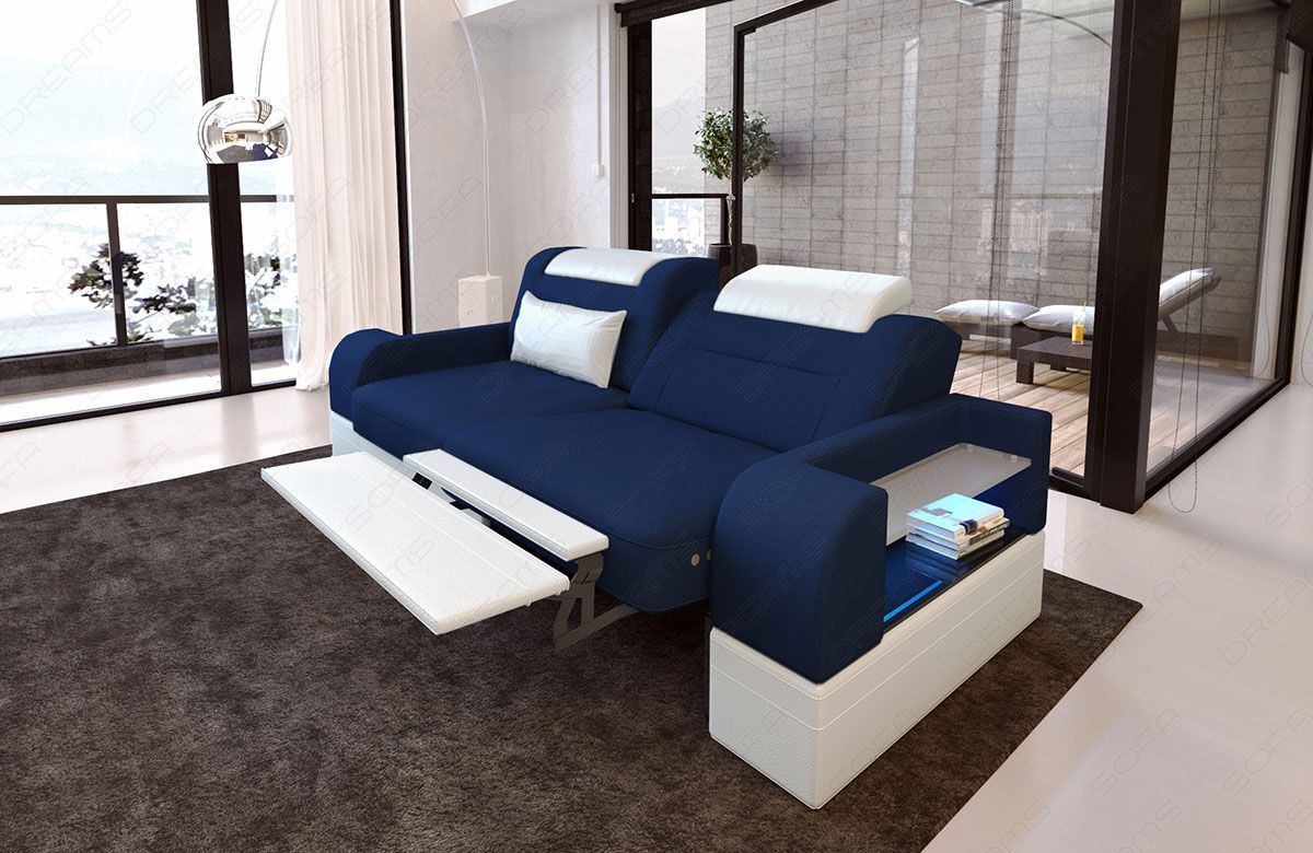 2 Sitzer Sofa Parma Mikrofaser Stoff dunkelblau - Mineva17 - Die LED Beleuchtung, USB Anschluss und Relaxfunktion sind optional erhältlich.