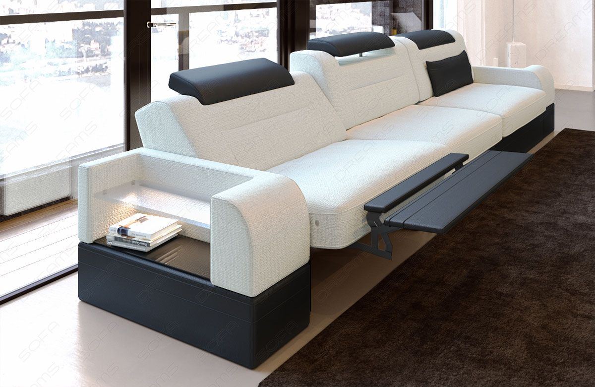 Dreisitzer Sofa Parma Stoff in elfenbein - Hugo1 - Die LED Beleuchtung, USB Anschluss und Relaxfunktion sind optional erhältlich.