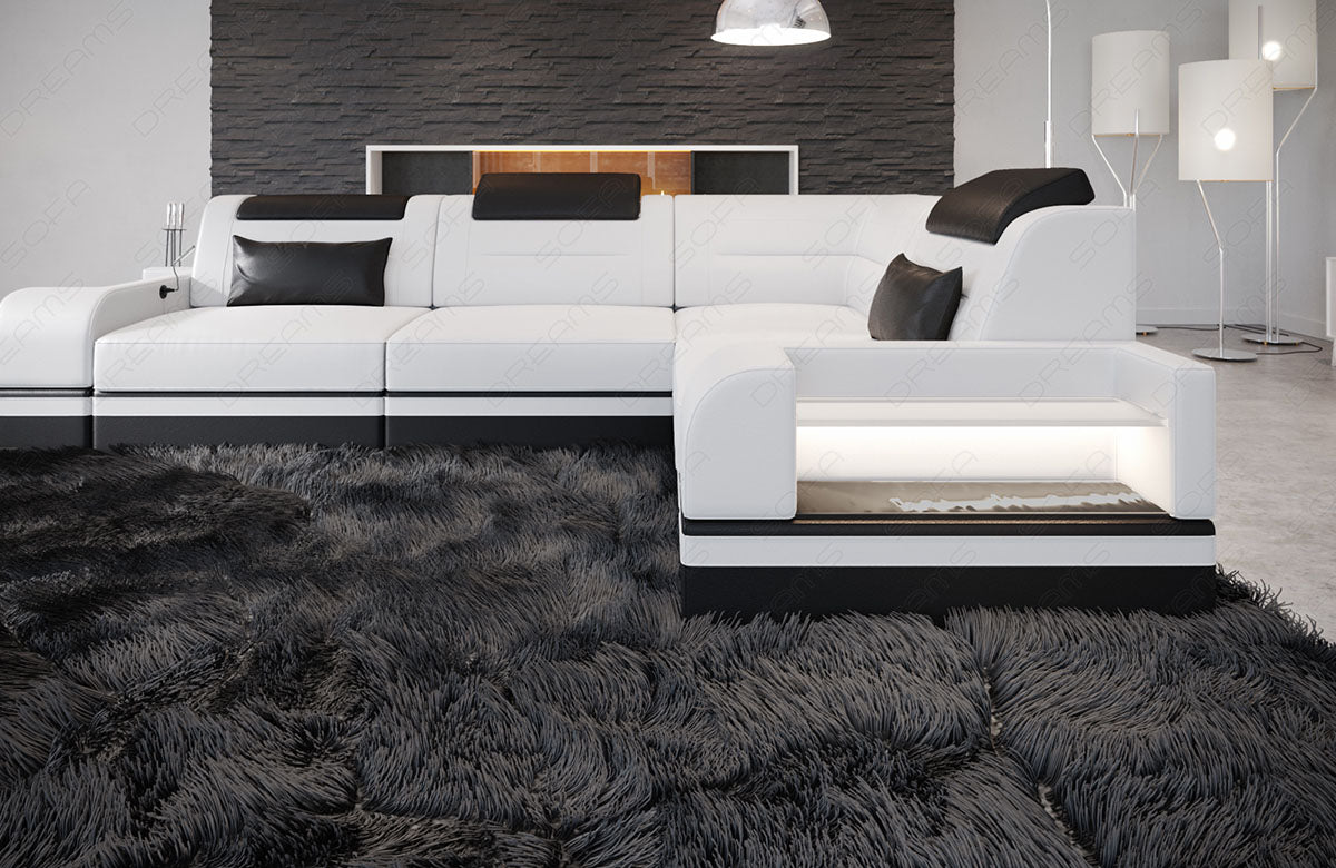 Detailansicht der kleinen Armlehne beim Ledersofa Trivento Mini L Form Kurz mit LED