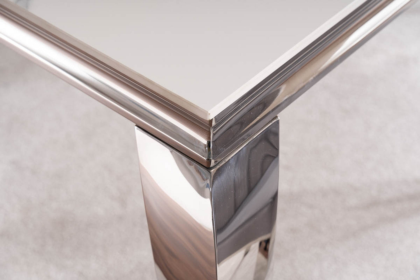 Prince Calacatta 180 – Elegantes Bett