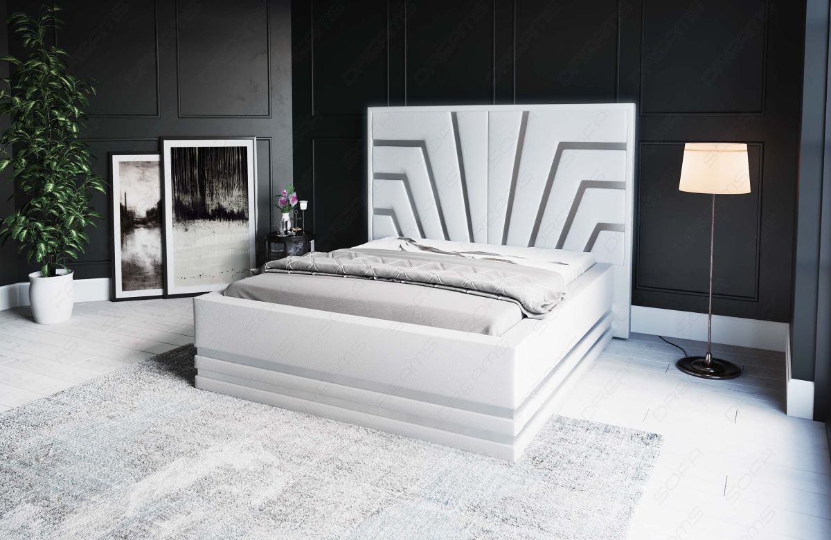 Deluxe Boxspringbett Cecina in Weiß mit silbernen Leisten
