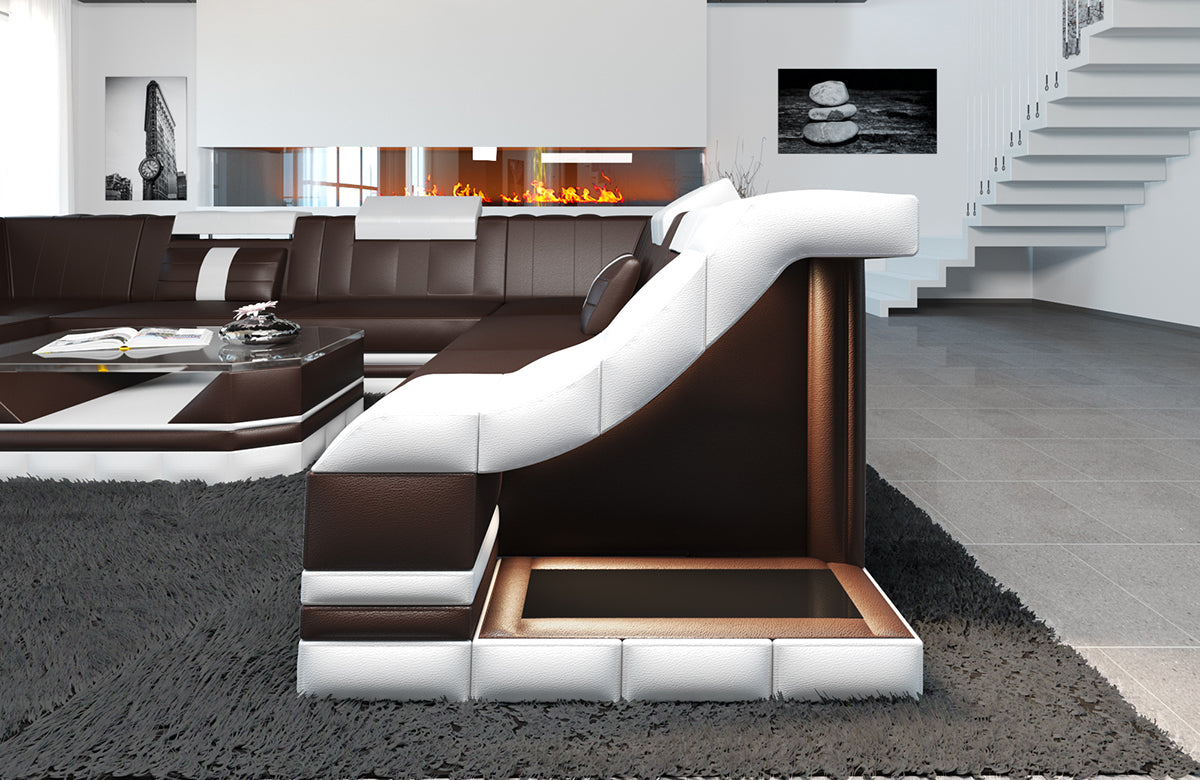 Detailansicht der kleinen Armlehne vom Sofa