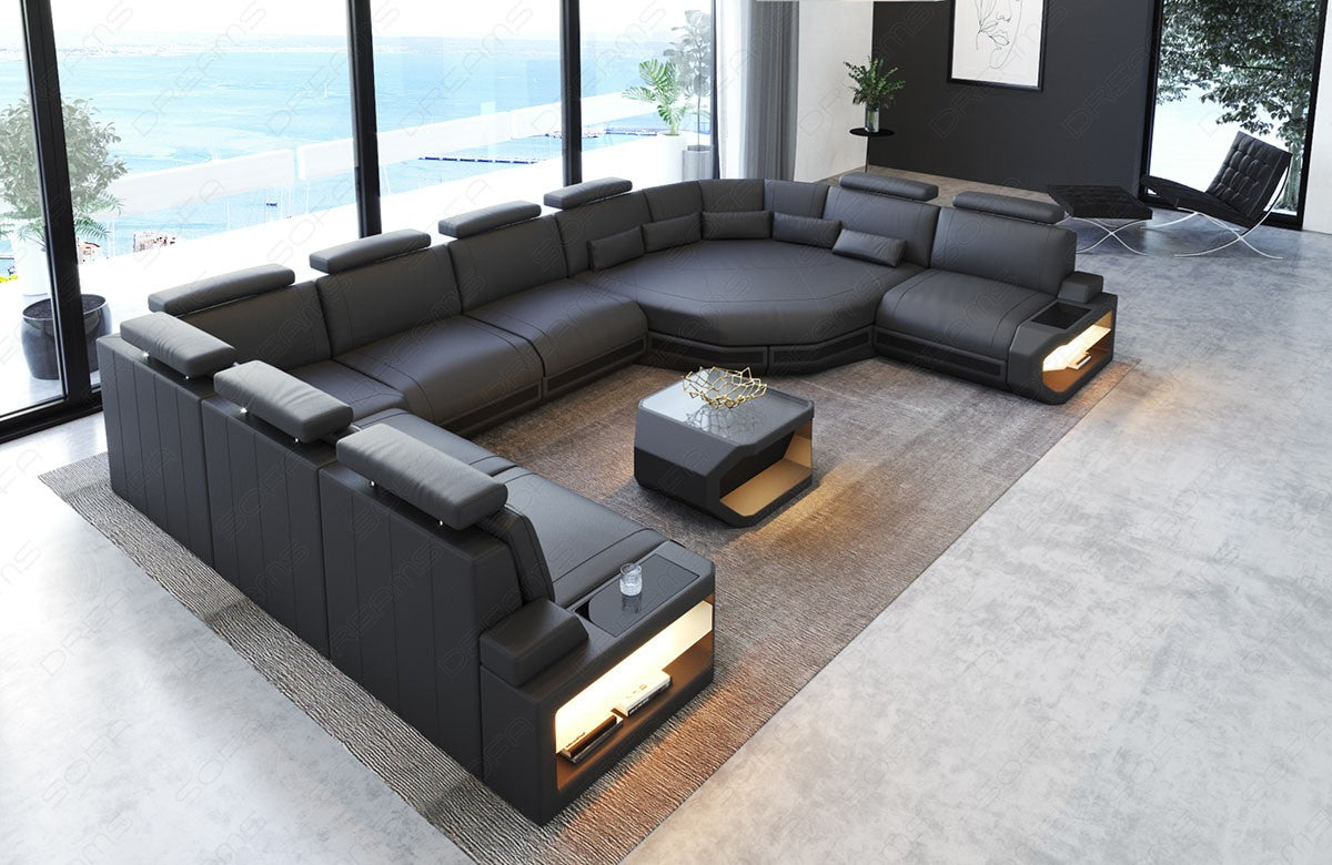 Moderne Leder Wohnlandschaft Asti U Form in grau-schwarz. Couchtisch und USB Anschlüsse sind optional erhältlich.