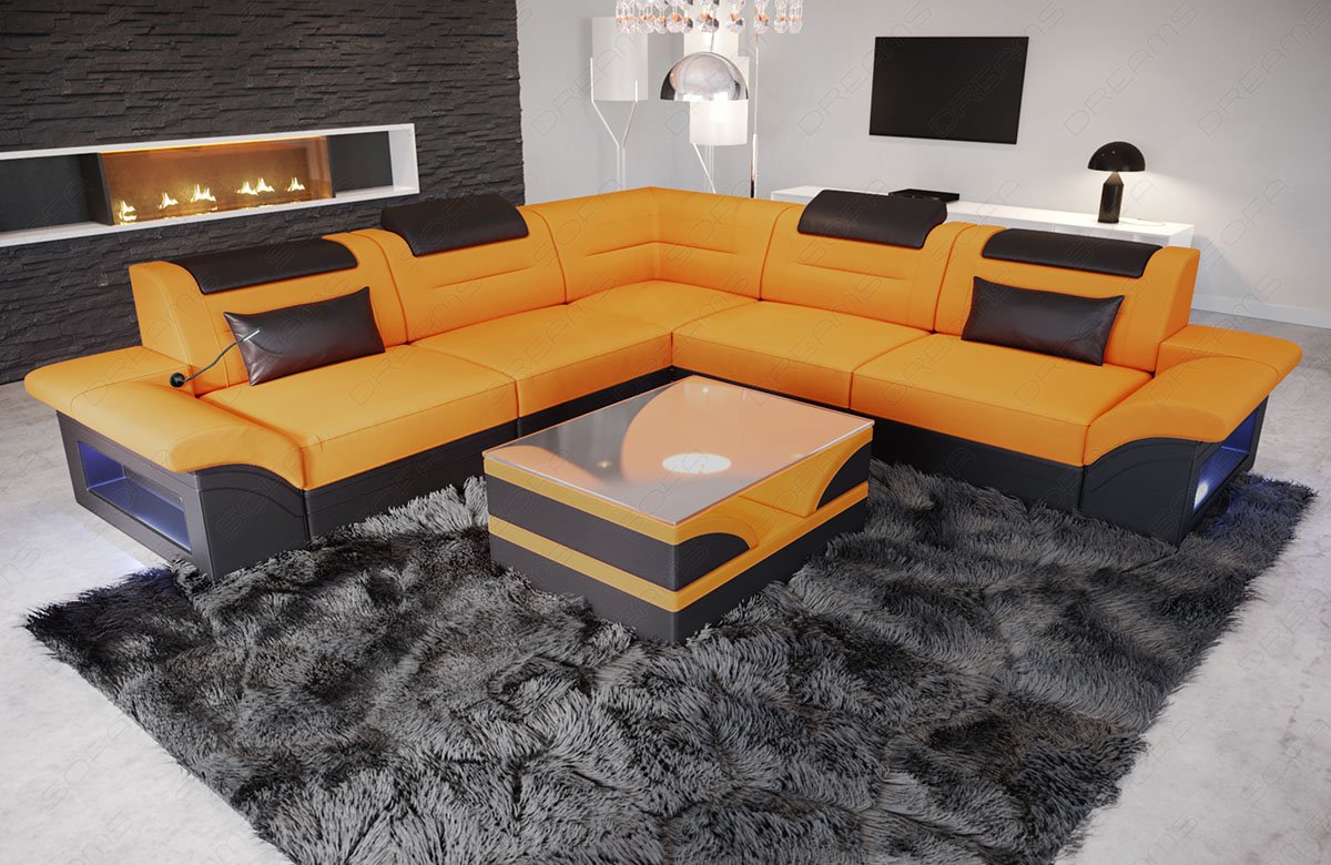 Stoffsofa Brianza modern L Form in Mineva 16 apricot - Akzentfarbe schwarz