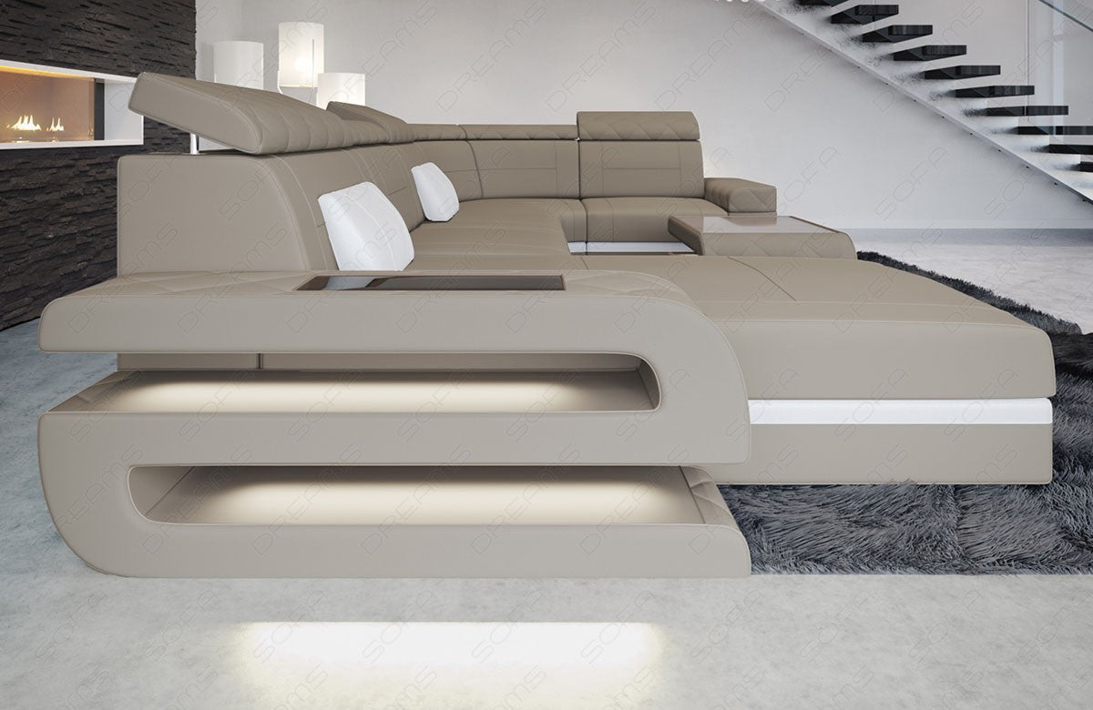 Detailansicht der großen Armlehne beim Sofa Bologna U Form