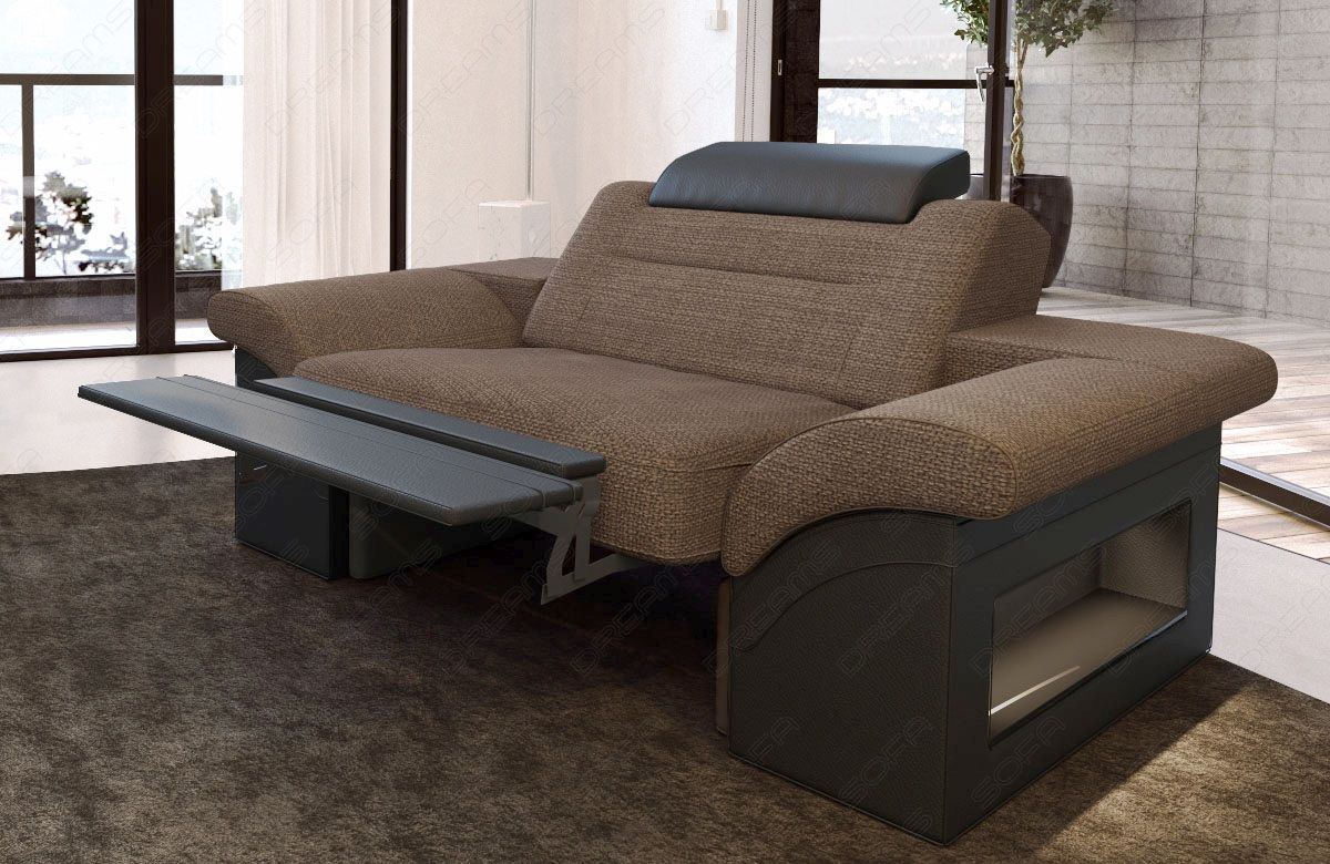Fernseh Sessel modern Monza in - braun Hugo8 - Die LED Beleuchtung und Relaxfunktion sind optional erhältlich. Bei weiteren Fragen kontaktieren Sie uns bitte.