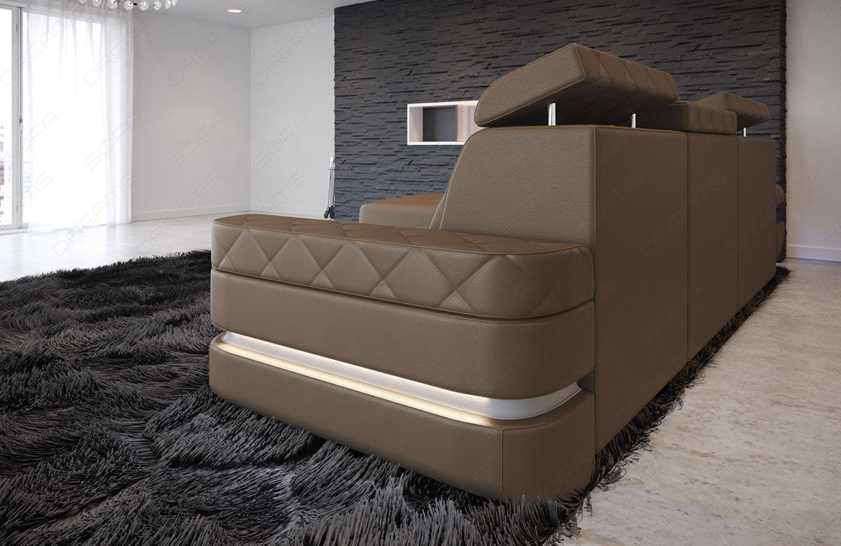 Detailansicht der Rückseite vom Sofa Bologna in sandbeige-weiß