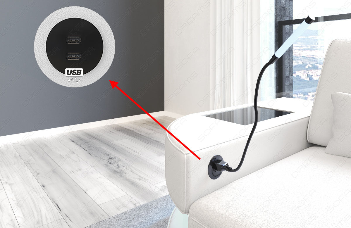 Detailbild des optional erhältlichen USB-Anschlusses beim Sofa Como