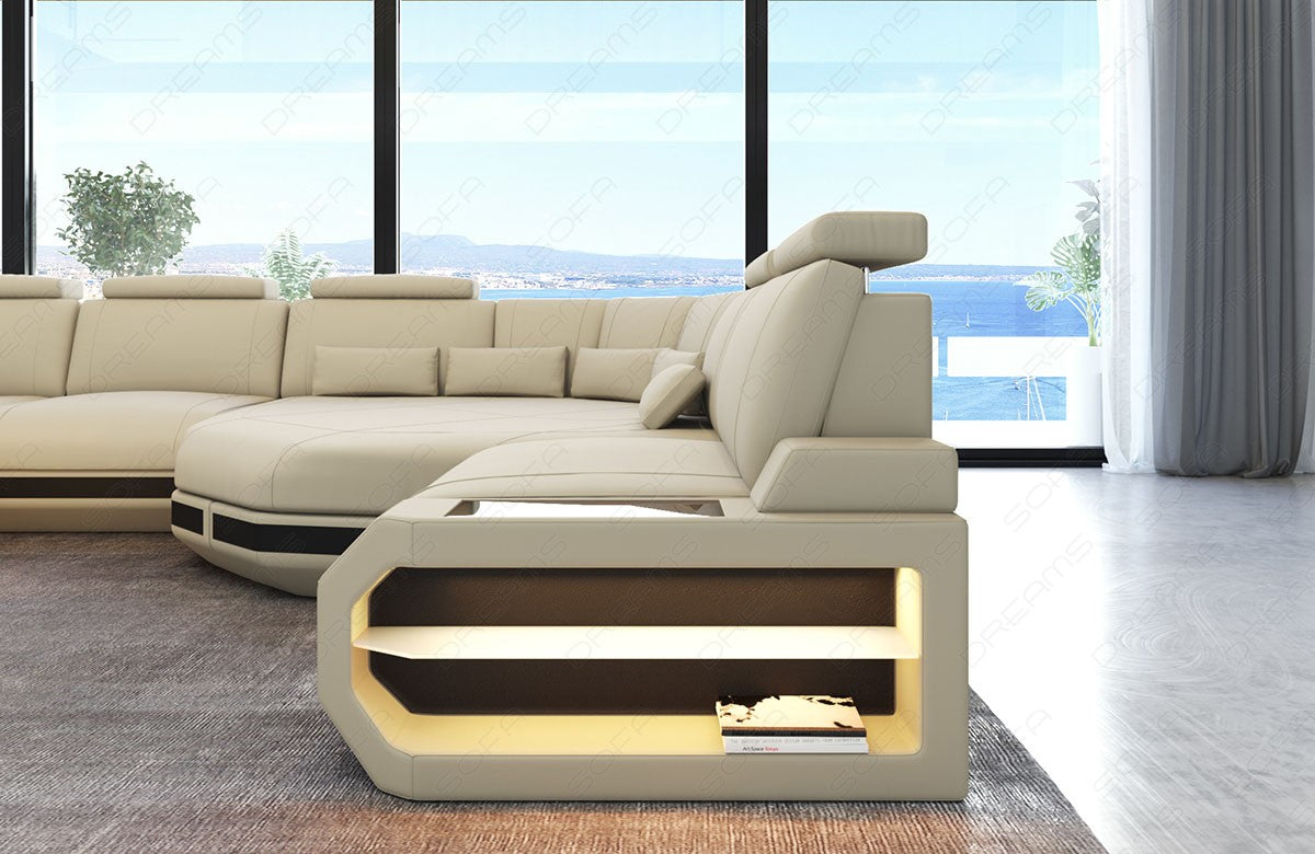 Detailansicht der kleinen Armlehne beim Polster Ecksofa Asti U Mini mit LED Beleuchtung