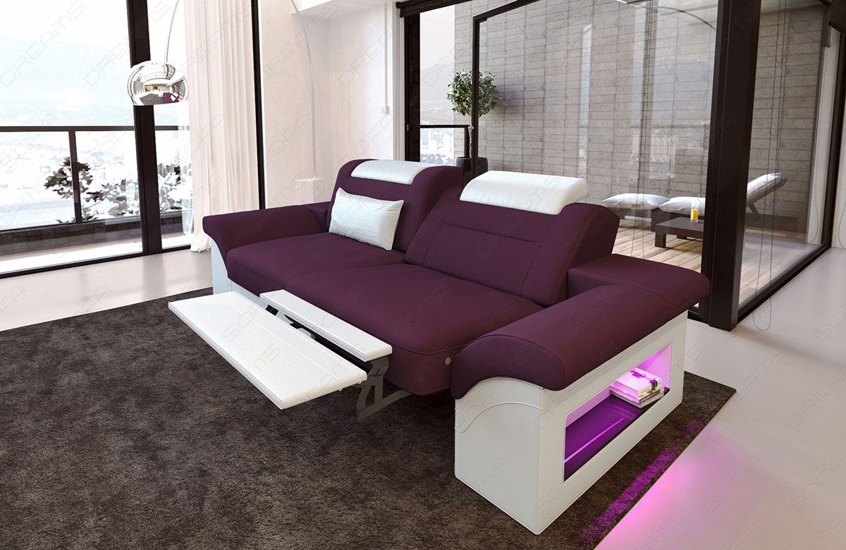Polster Zweisitzer Sofa Monza LED in lila - Mineva13 - Die LED Beleuchtung, USB Anschluss und Relaxfunktion sind optional erhältlich. Bei weiteren Fragen kontaktieren Sie uns bitte.