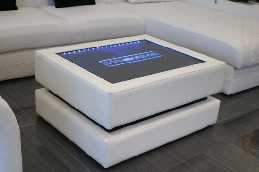 Leder Couchtisch Heat mit SOFA DREAMS Gravur und LED Beleuchtung (optional erhältich). Auch individuelle Gravuren nach ihren Vorstellungen sind möglich.
