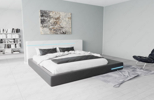 Doppelbett in schwarz weiss