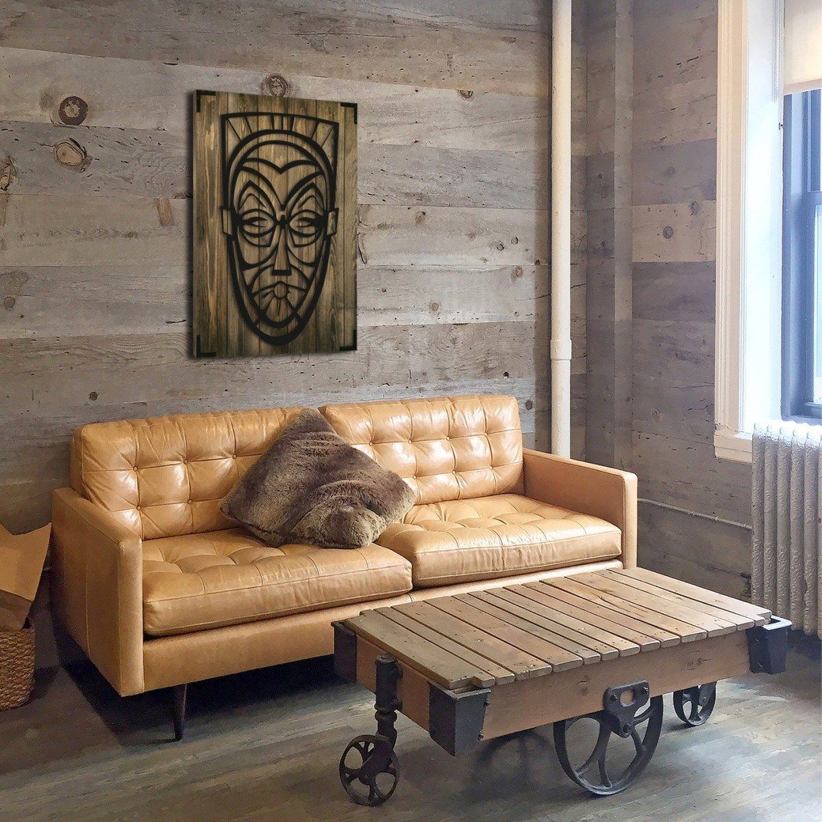 Modernes Holz Wandbild mit Maske Motiv